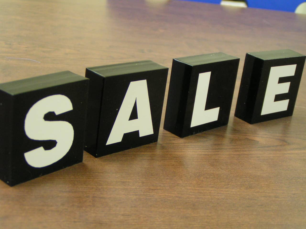 small-white-acrylic-letters